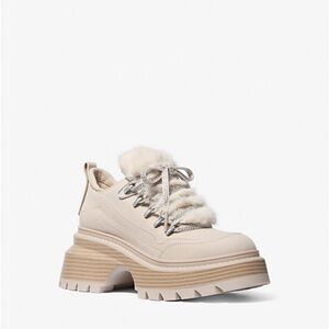 Michael Kors Shiloh Faux Fur Nubuck Platform Boots Size 8.5M (With Box)